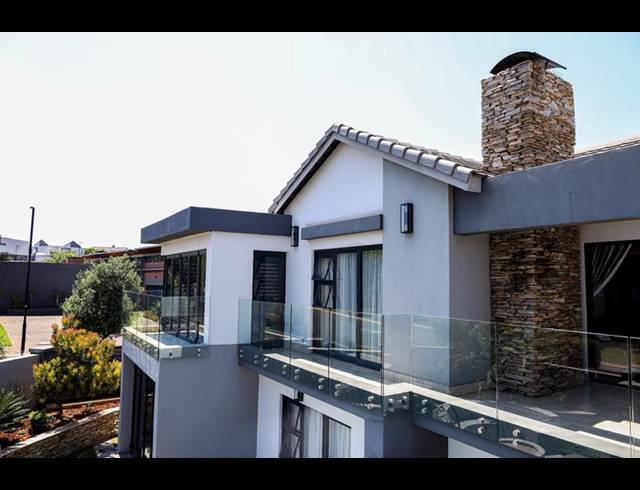 4 BEDROOM HOUSE FOR SALE IN MIDSTREAM RIDGE